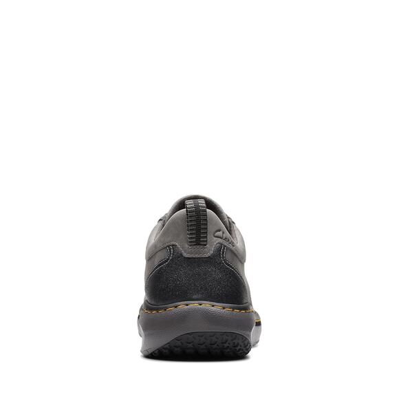 NWT Clarks Men’s ClarksPro Lace Dark Grey Leather Size 11.5